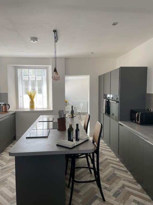 Fantastic Home In Brightons, Falkirk. Polmont Екстер'єр фото
